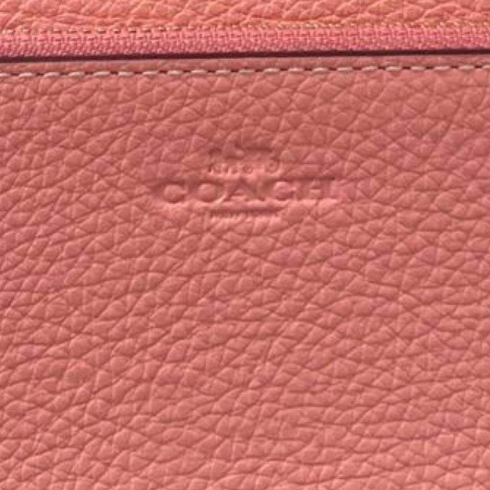 Coach Pink Leather Wallet with Embroidered Motifs - Picture 6 of 11
